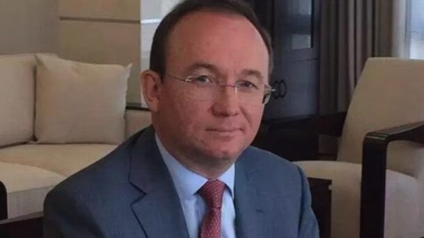 Vitaly Robertus (Telegram).