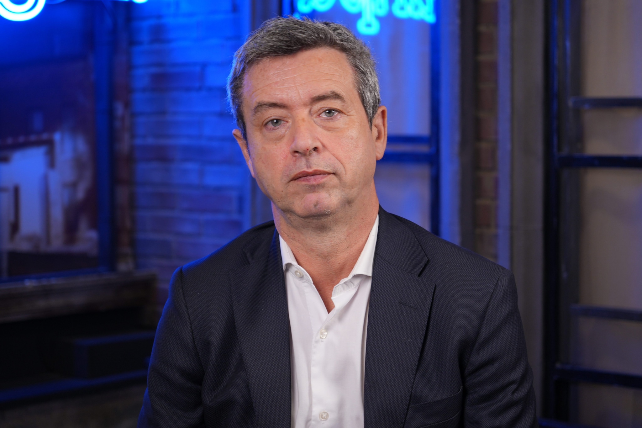 Orlando a Fanpage.it: "Solo alle banche il governo chiede il permesso per tassarle, è imbarazzante"