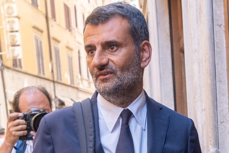 Puglia, la Consulta boccia il ricorso del Governo: via libera al salario minimo di nove euro negli appalti pubblici