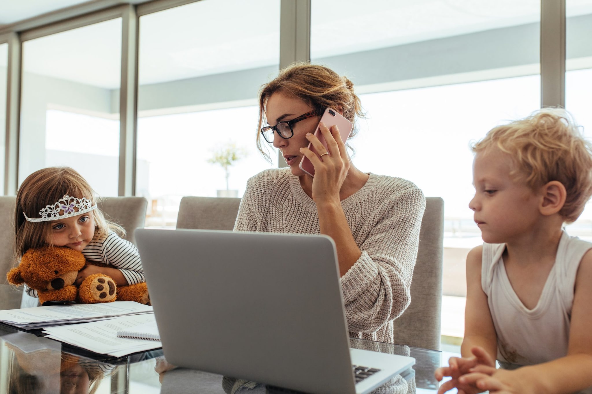 Bonus mamme: come il governo Meloni vuole rilanciare le nascite e sostenere il lavoro femminile