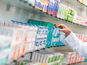 farmacia-online-300x225.jpg