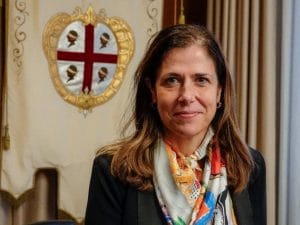 Energia, rinnovabili, salario minimo e sanità: la presidente della Sardegna Todde fa il punto sul suo governo