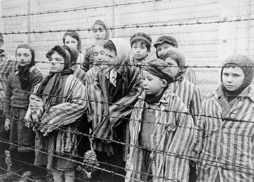 Giornata della Memoria, 80 anni fa la liberazione di Auschwitz