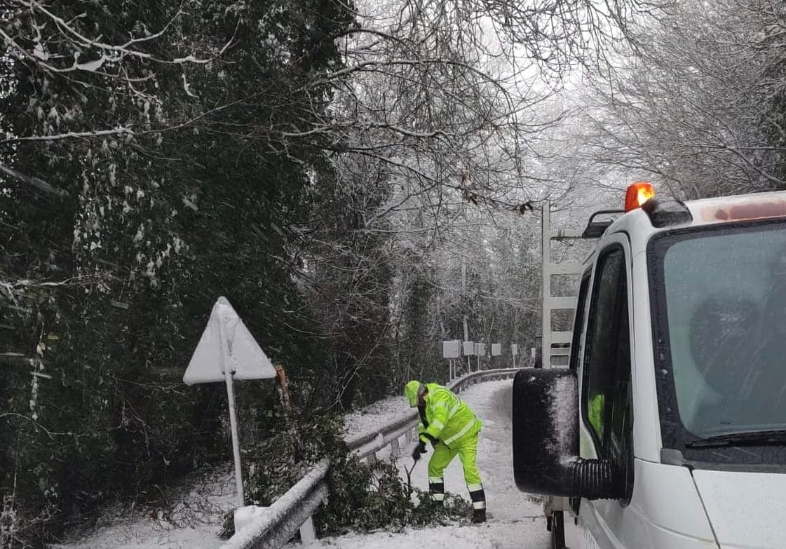 Dove nevica a Natale e Santo Stefano: fiocchi fino a bassa quota sugli Appennini