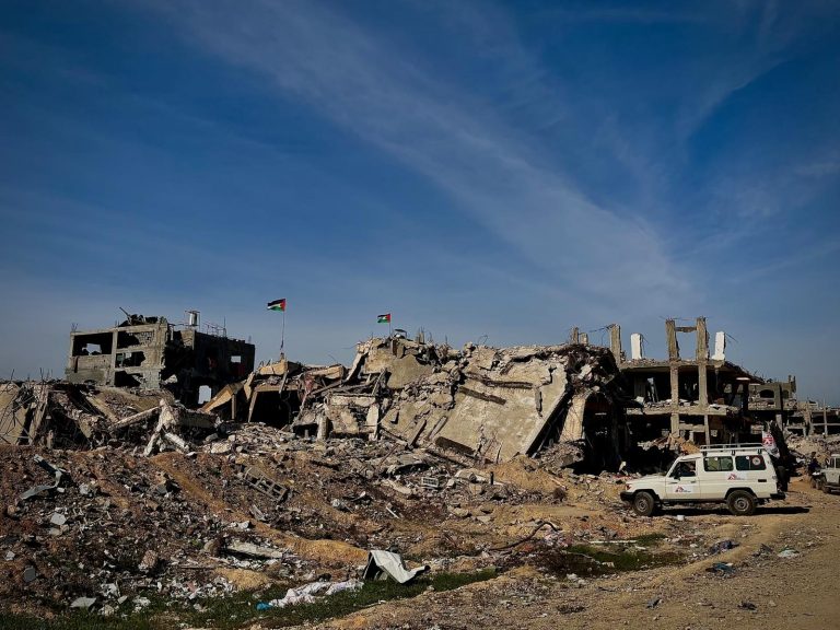 Guerra in Siria, chi sono i ribelli jihadisti dell'HTS, chi li supporta