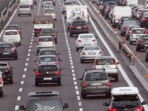 Previsioni traffico autostrade nel weekend del 2 e 3 agosto, quando partire: giornate da bollino rosso e nero