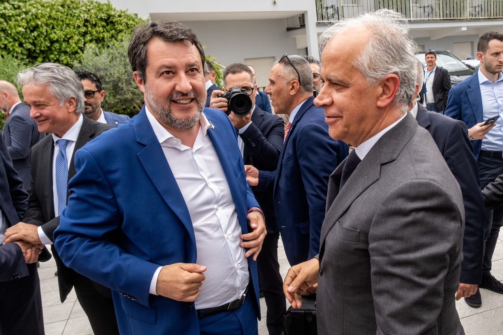 Piantedosi ripete che le violenze sono commesse soprattutto da stranieri, ma non spiega dove prende i dati