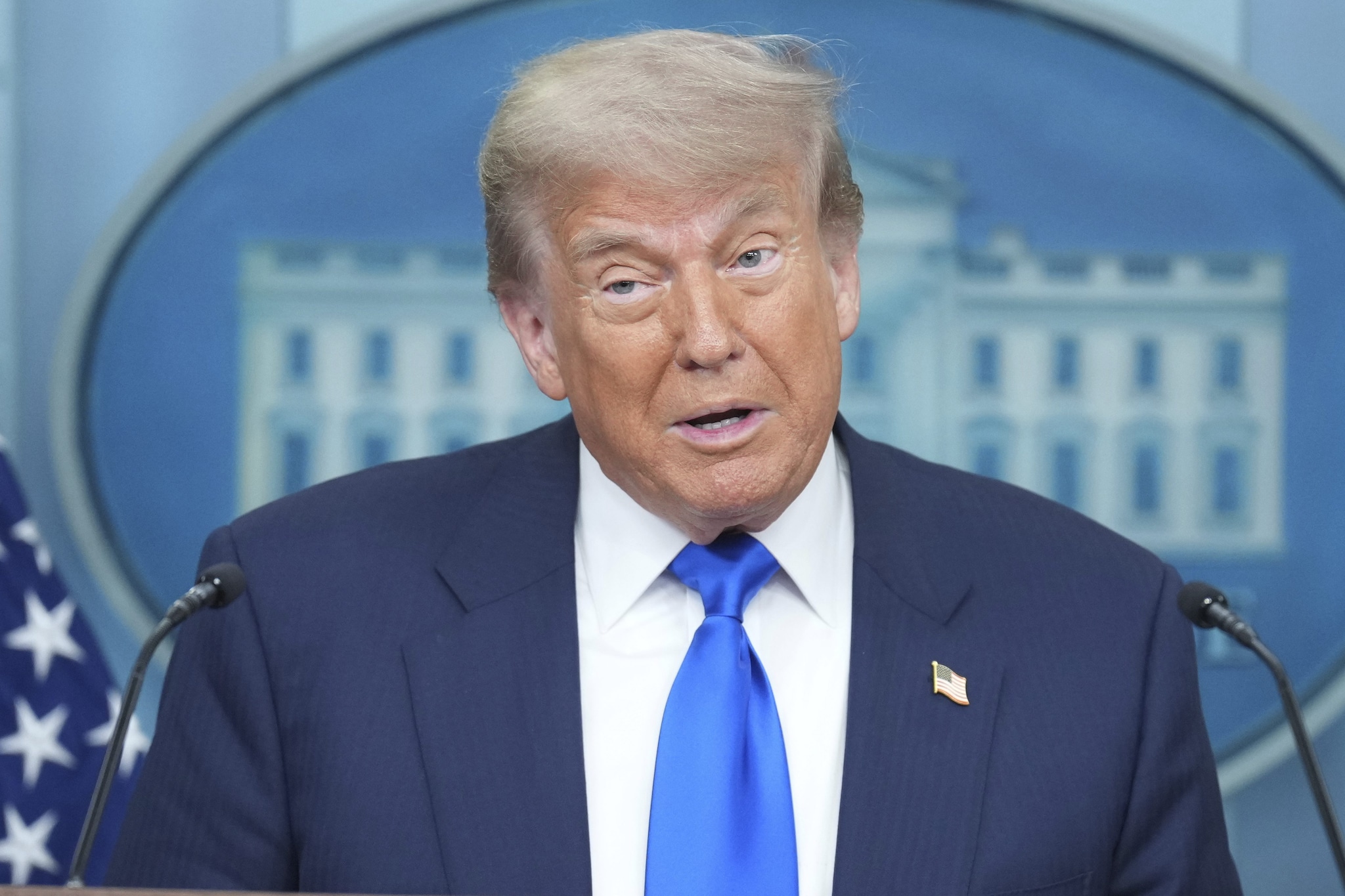 USA, cosa dice la sentenza della Corte suprema che impedisce ai tribunali di fermare Trump