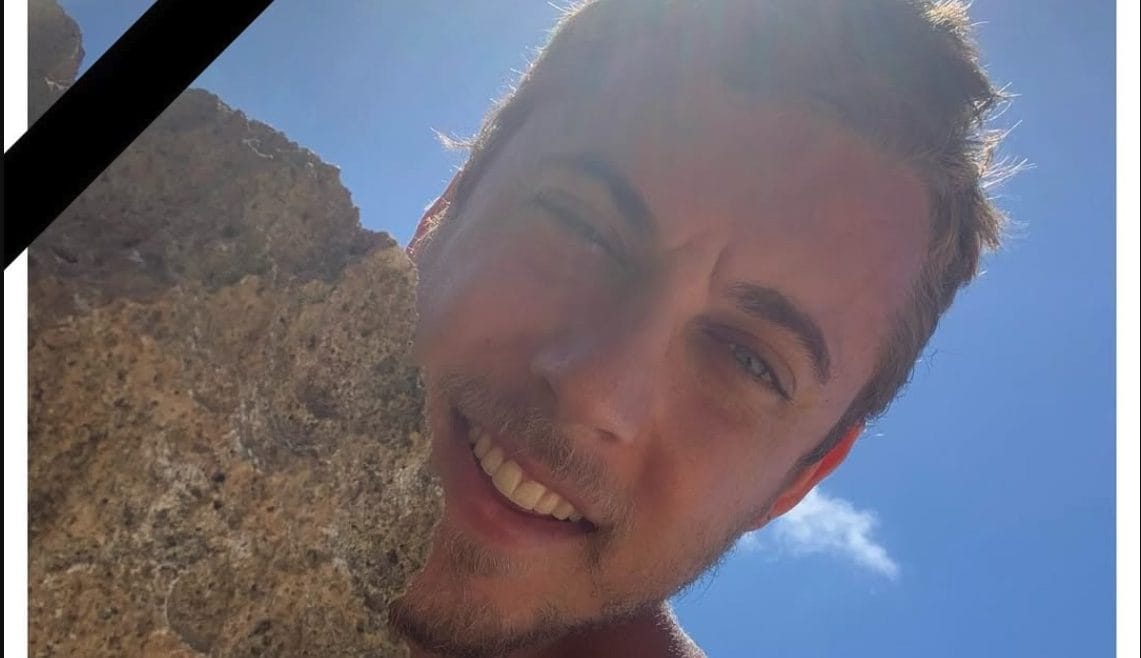 Lo schianto in moto innesca l’incendio mortale, Lorenzo muore a 34 anni con ustioni su tutto il corpo