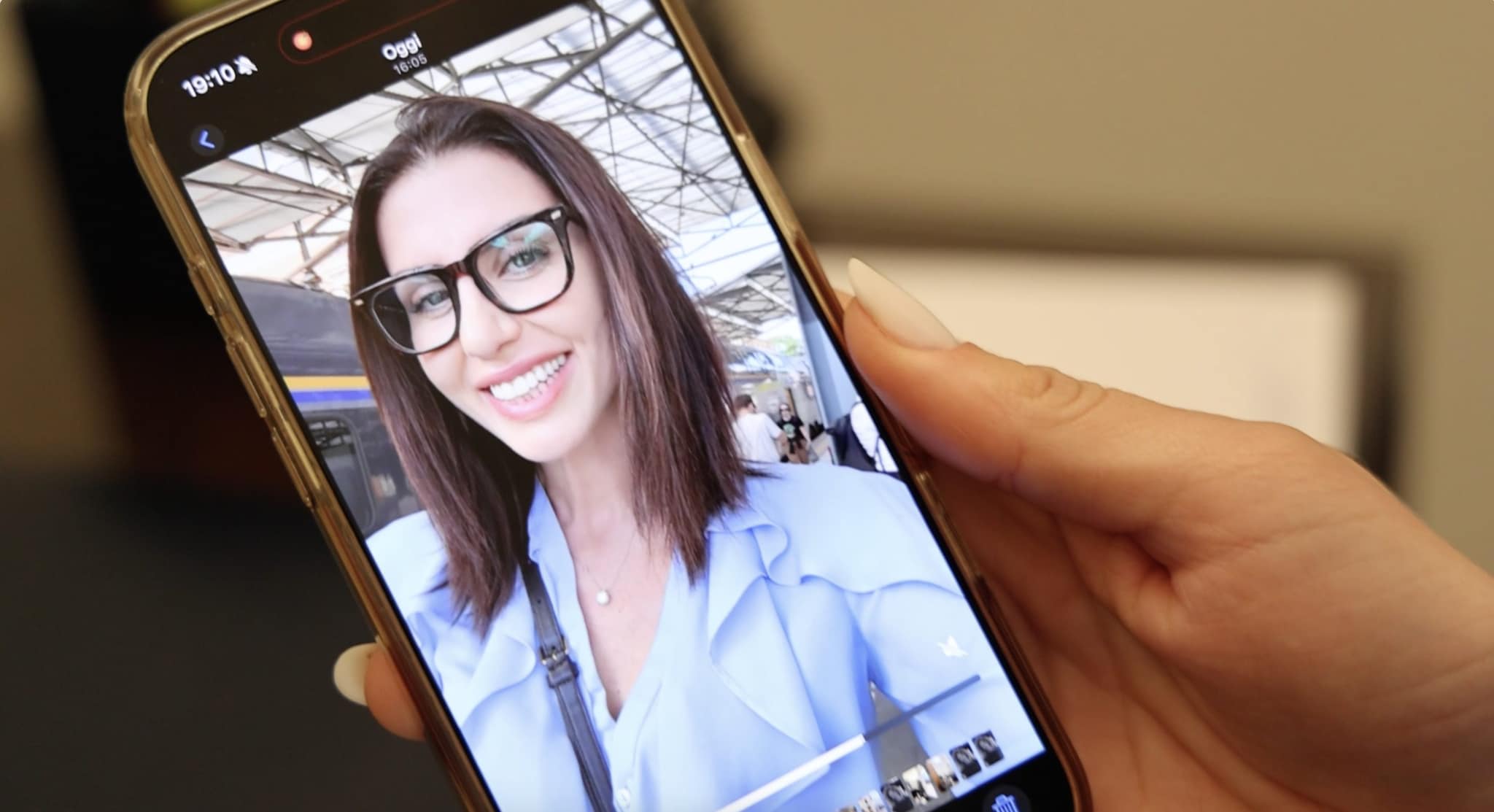 Vida in un video modificata con un’app.