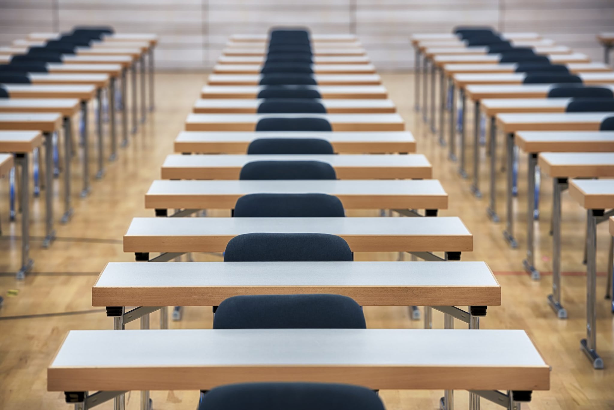 Non si presenta agli esami di maturità: professore trovato morto in casa a Pesaro