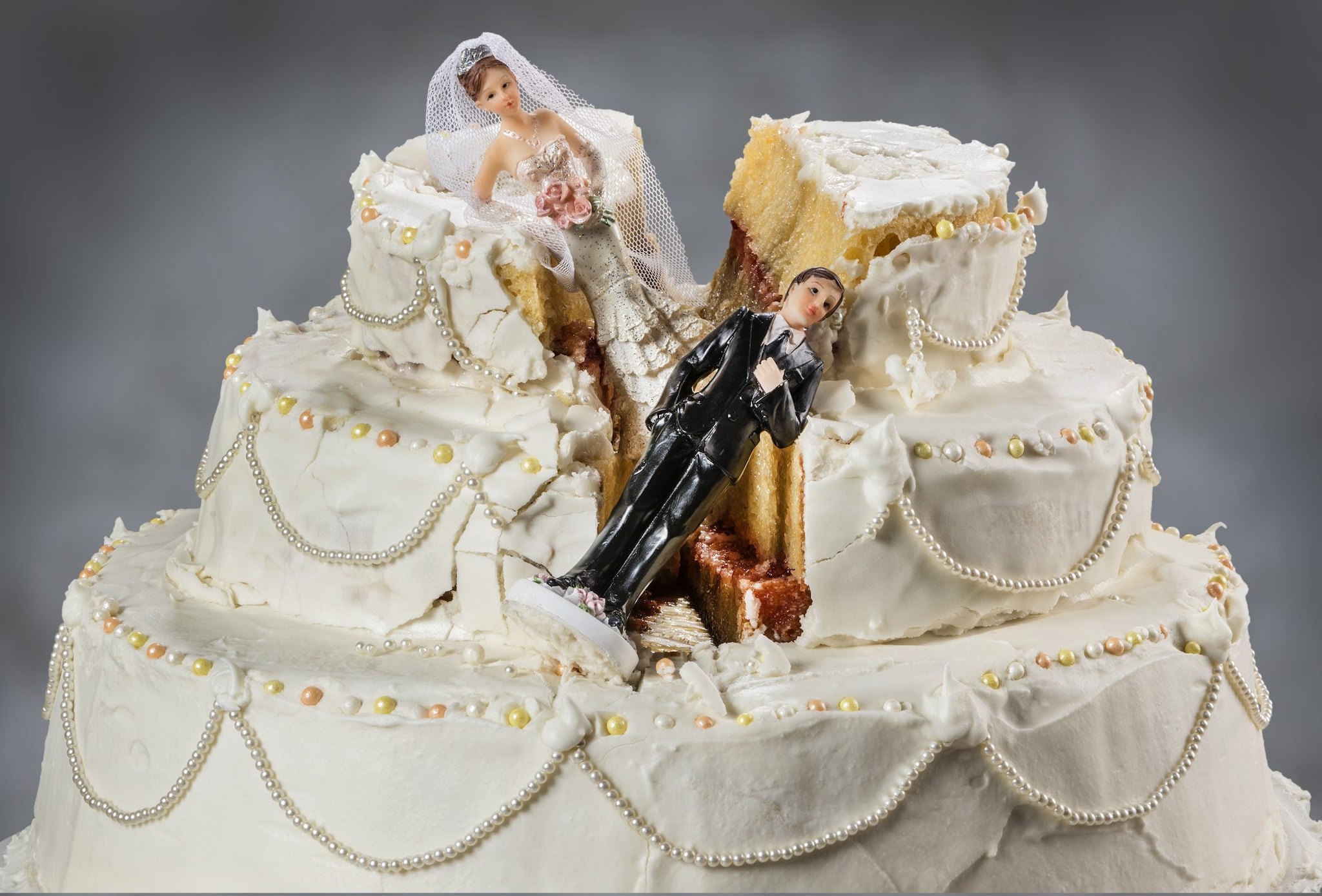 Da sogno a incubo: lo sposo litiga con la futura suocera, matrimonio annullato ad Alghero