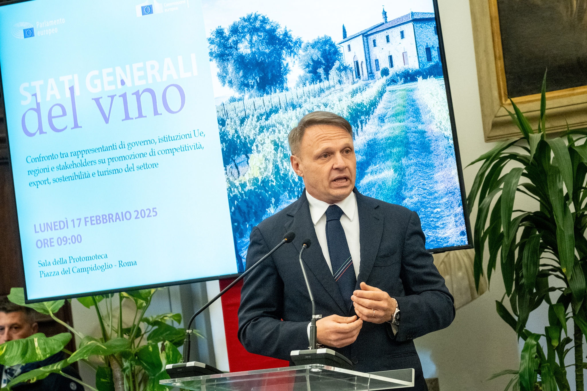 Il ministro dell’agricoltura Lollobrigida
