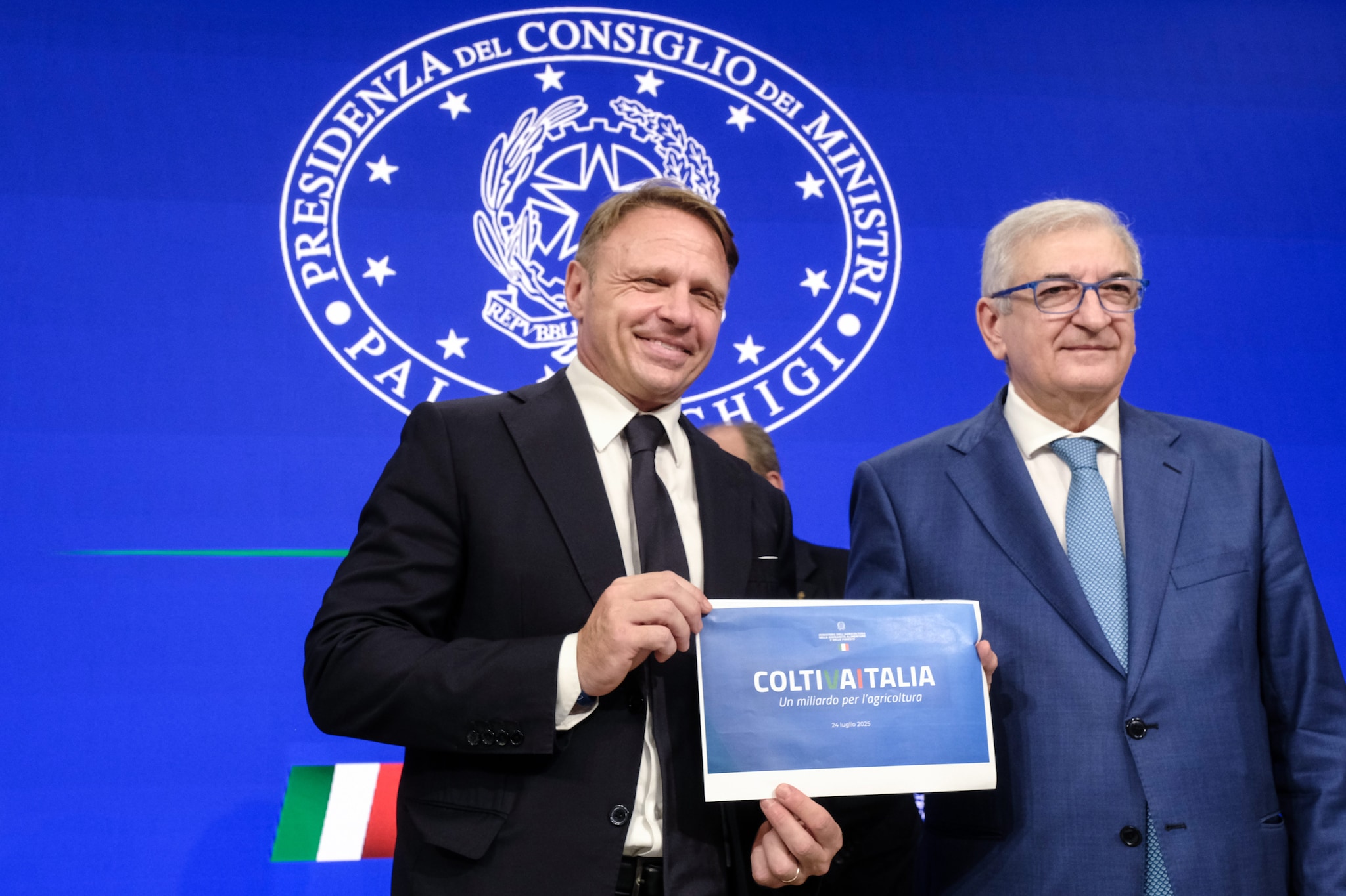 Misure riciclate e tempi incerti:  i dubbi sul ColtivaItalia, l'all in del ministro Lollobrigida