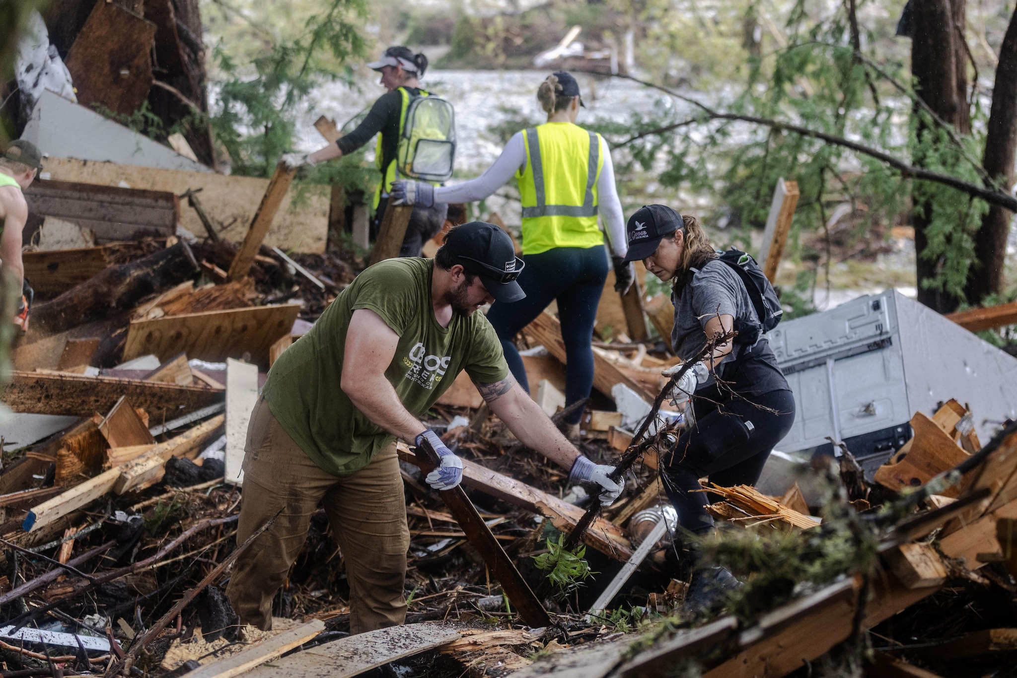 Alluvione in Texas, sale il bilancio delle vittime: almeno 82 morti tra cui 27 bimbe e staff del campo estivo