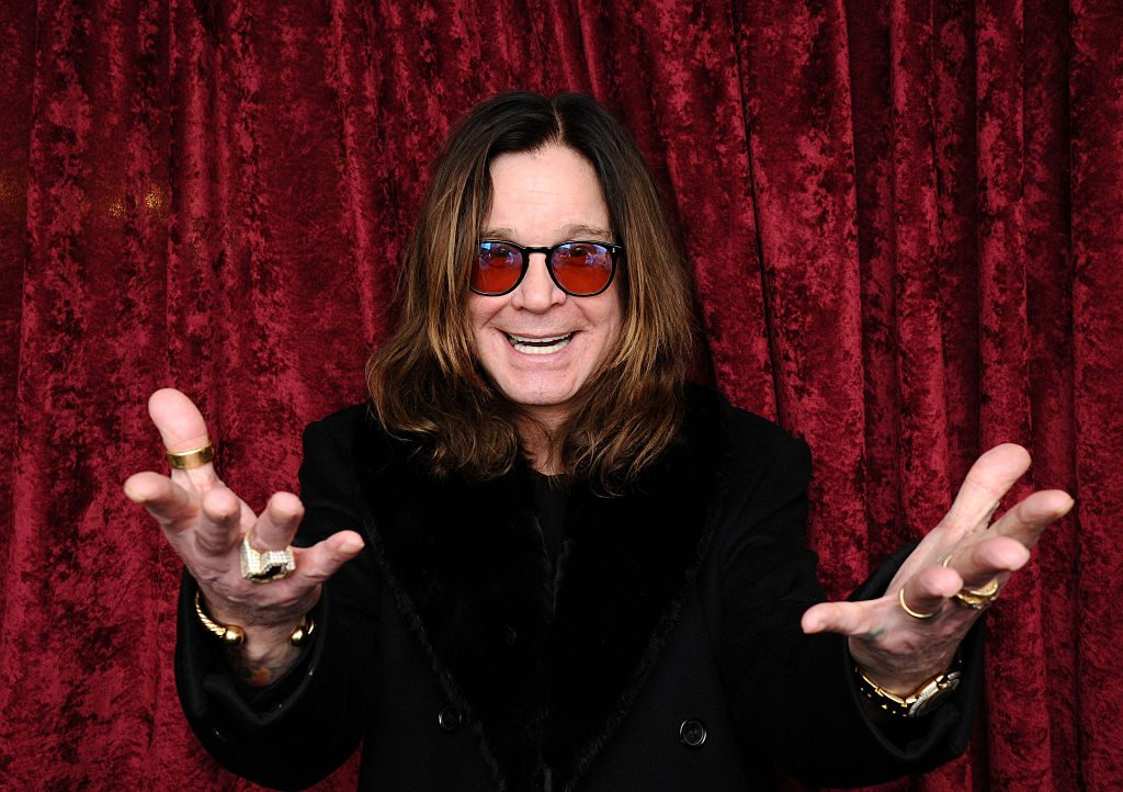 "Ozzy Osbourne morto per eutanasia", l'ipotesi del suo biografo Ken Paisli
