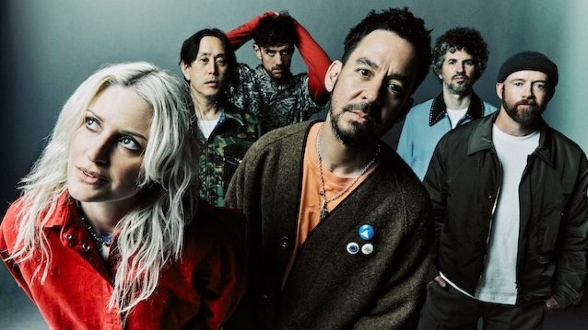 I Linkin Park, in primo piano Emily Armstrong e Mike Shinoda
