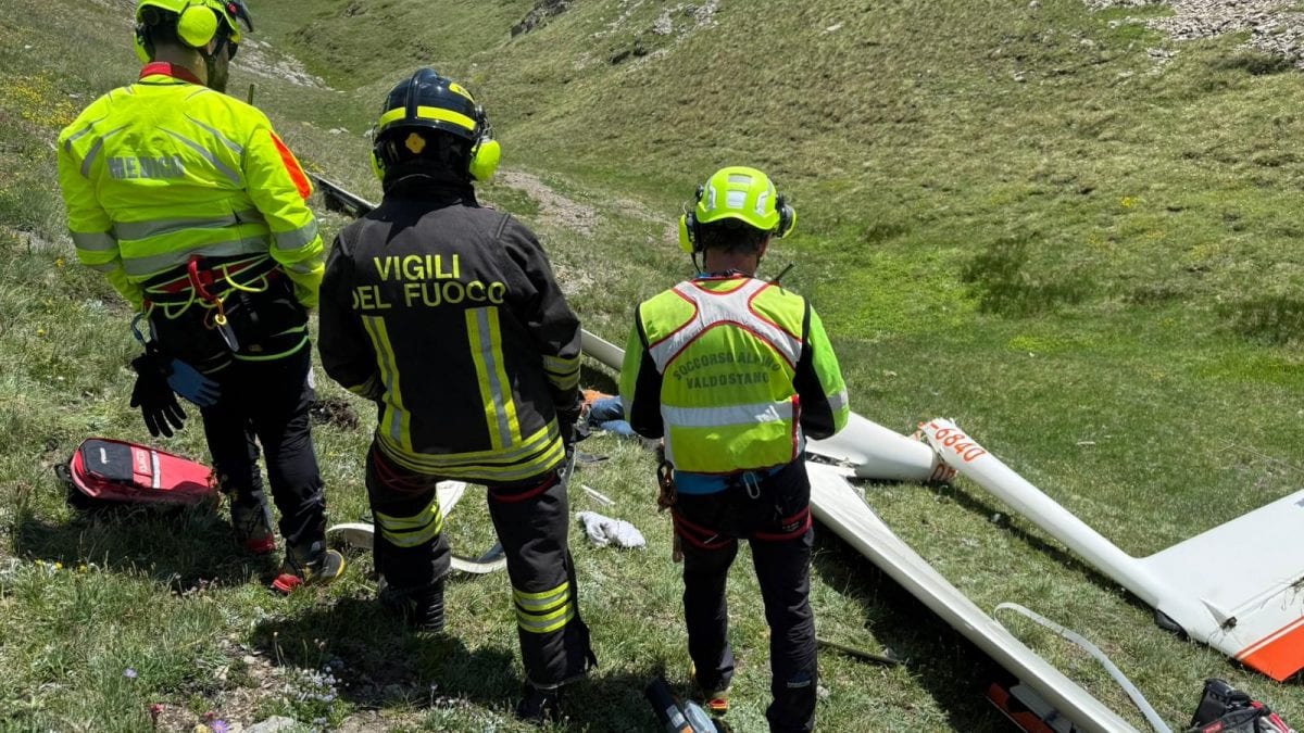 L’aliante precipitato in Valle d’Aosta.