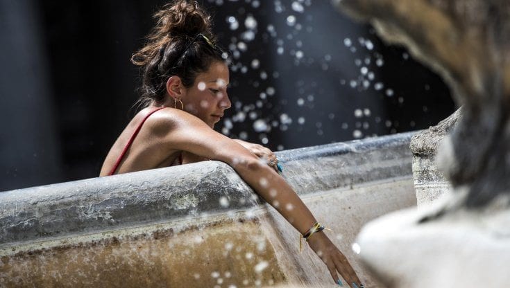 Caldo record, bollino rosso in 18 città giovedì 3 luglio: dove ci sarà il picco di temperature