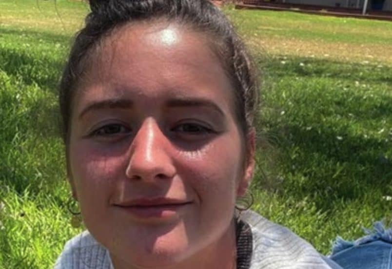 Carolina Wilga ritrovata viva dopo 12 giorni sola in un remoto bush australiano: “Devastata dalle zanzare”