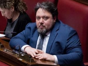 Sicurezza sul lavoro, Carotenuto (M5s): &#8220;Da Meloni e Calderone solo annunci, se ne fregano dei lavoratori&#8221;