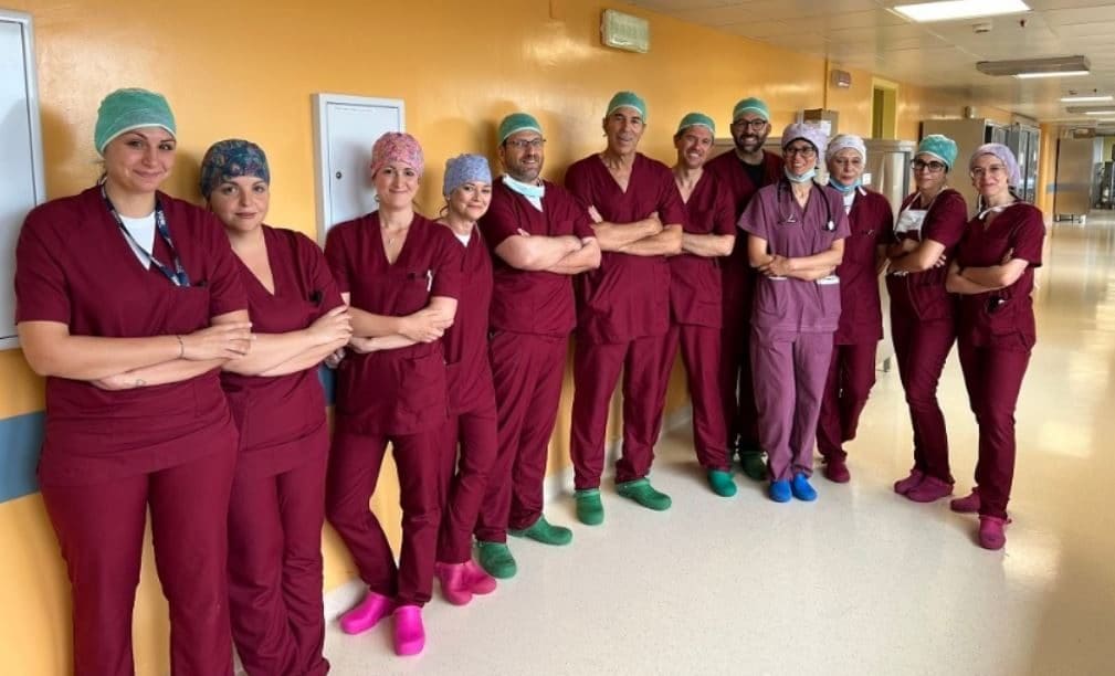 L’equipe sanitaria che ha condotto l’operazione chirurgica