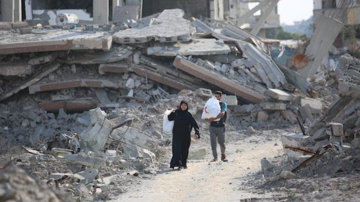 Distruzione nella Striscia di Gaza – ph Hassan Jedi:Anadolu via Getty Images