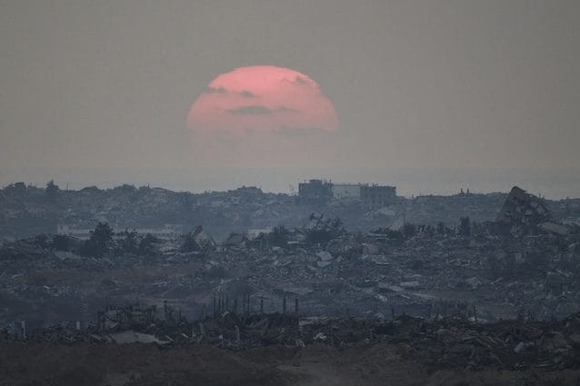 Edifici distrutti a Gaza – AP Photo:Leo Correa