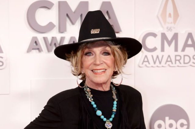 È morta Jeannie Seely, star della musica country americana e voce di Don't touch me