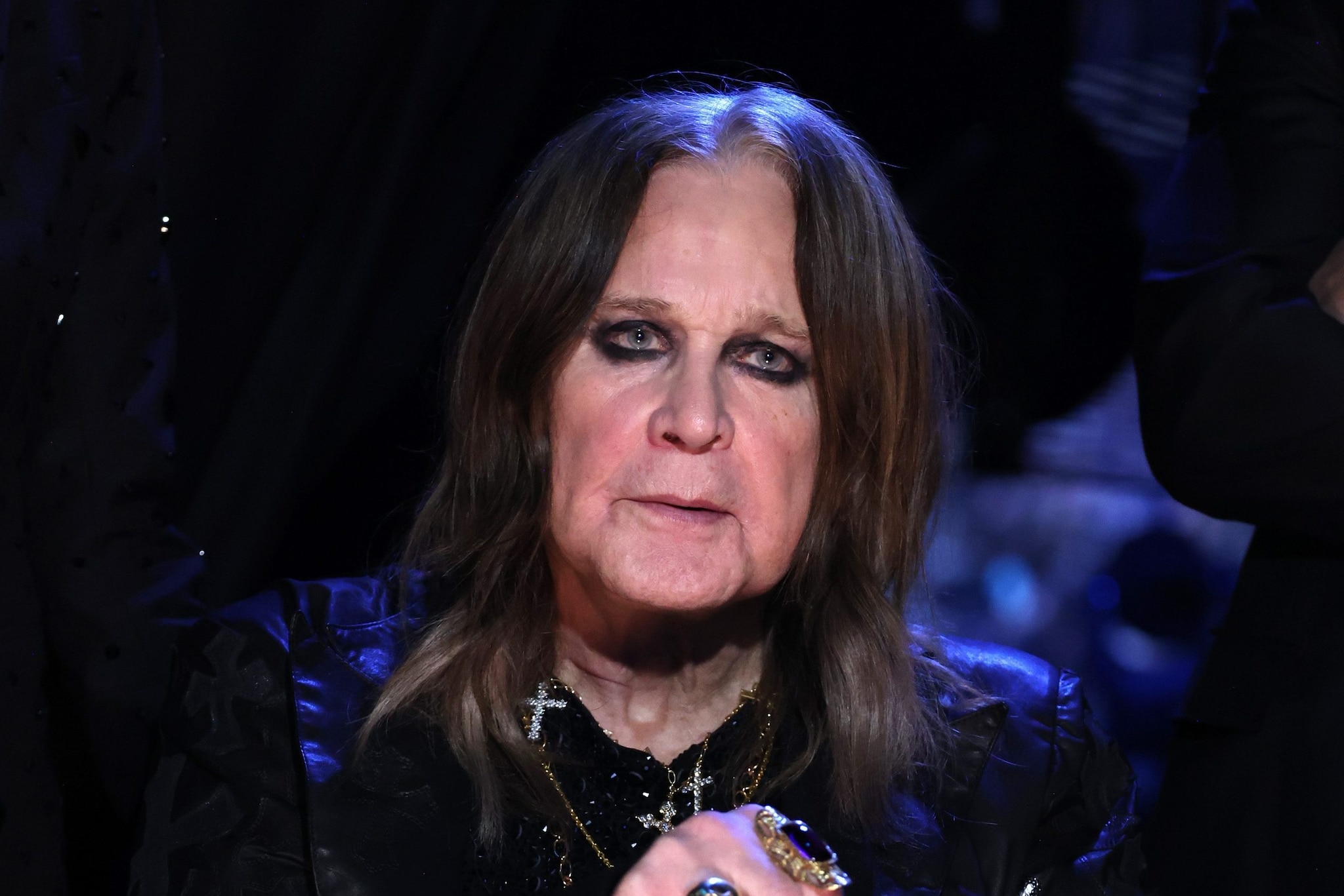 Il certificato di morte di Ozzy Osbourne smentisce l'eutanasia: come è morto l'icona del metal