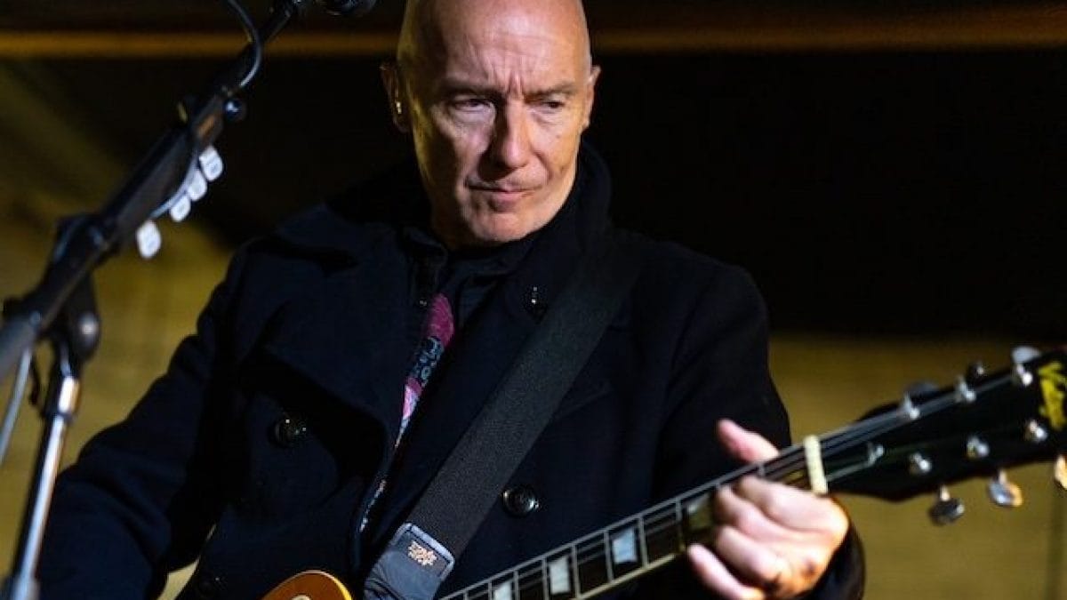Midge Ure in concerto