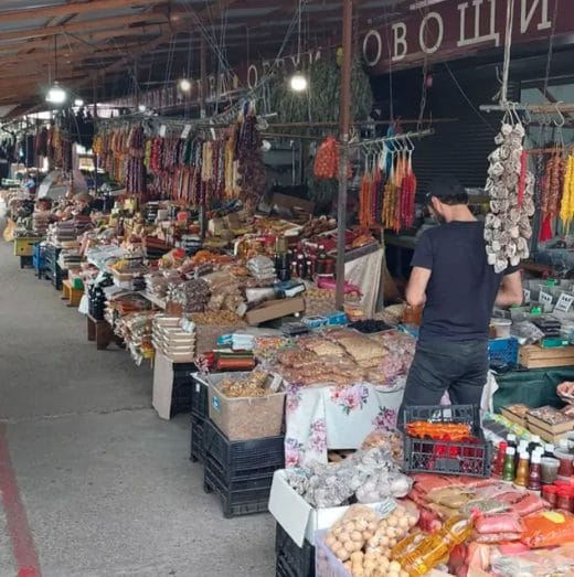 Il mercato Kazachiy dove veniva venduto il prodotto