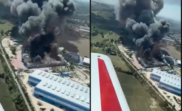 Maxi incendio a Fano: nube nera visibile a chilometri, l'appello: "Chiudete finestre e porte"