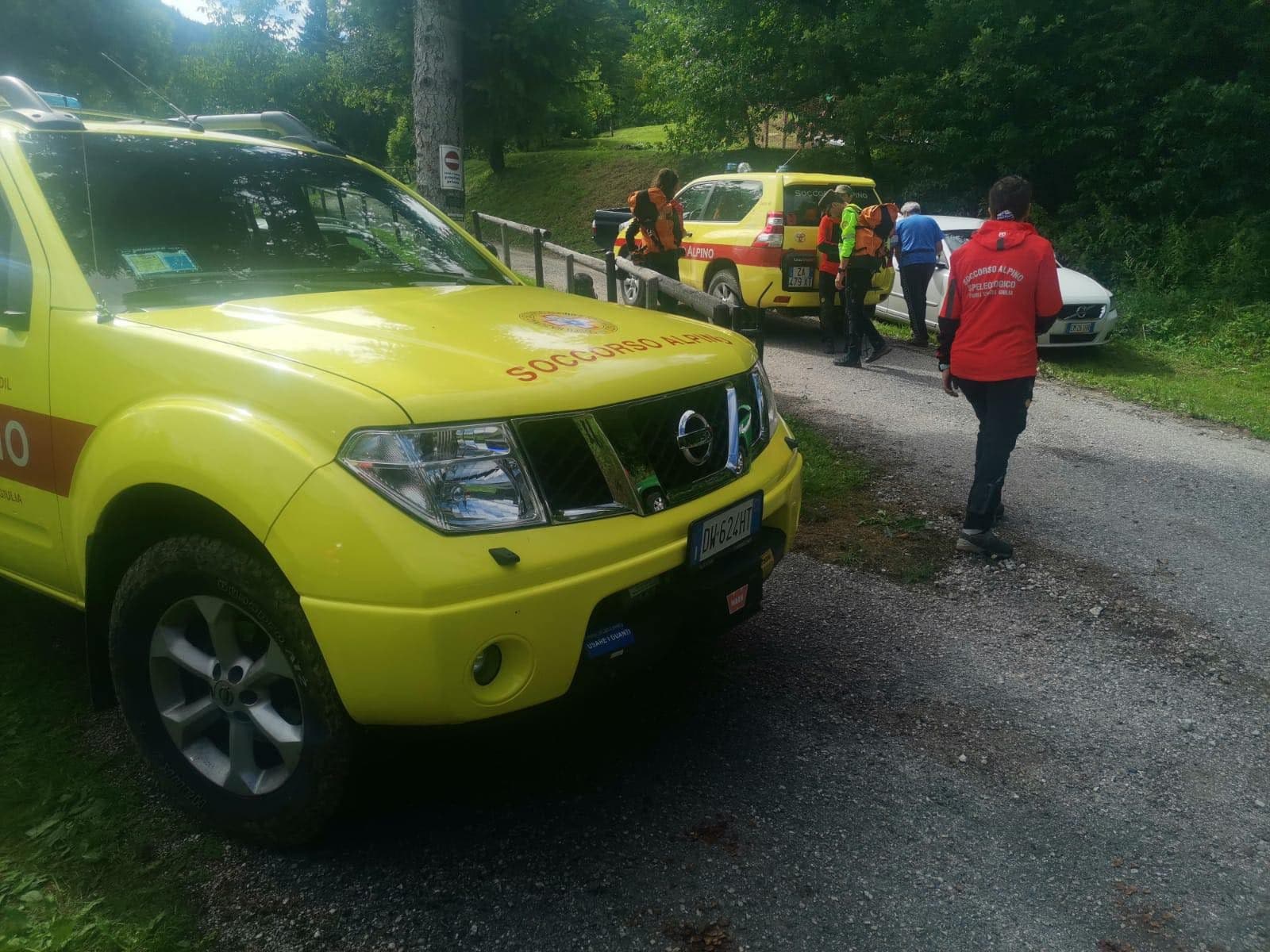 Marco Della Pietra precipita in un canalone e muore: aveva 23 anni, stava rientrando da solo di notte