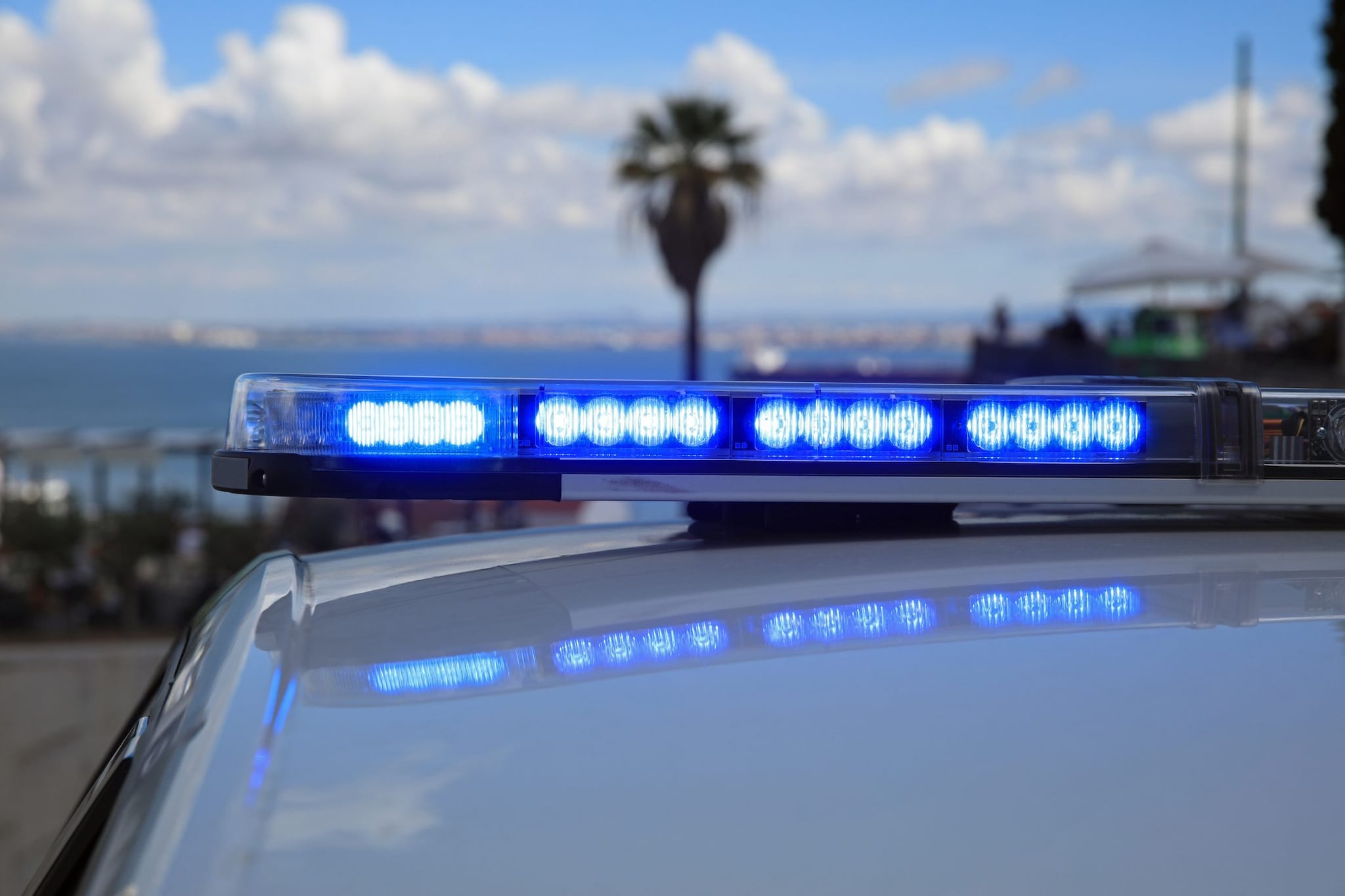 Va in ospedale e tira fuori dallo zaino una testa umana avvolta in foglio di alluminio: "L'ho decapitato io"