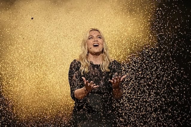 Louane all’Eurovision 2025 – AP Photo:Martin Meissner