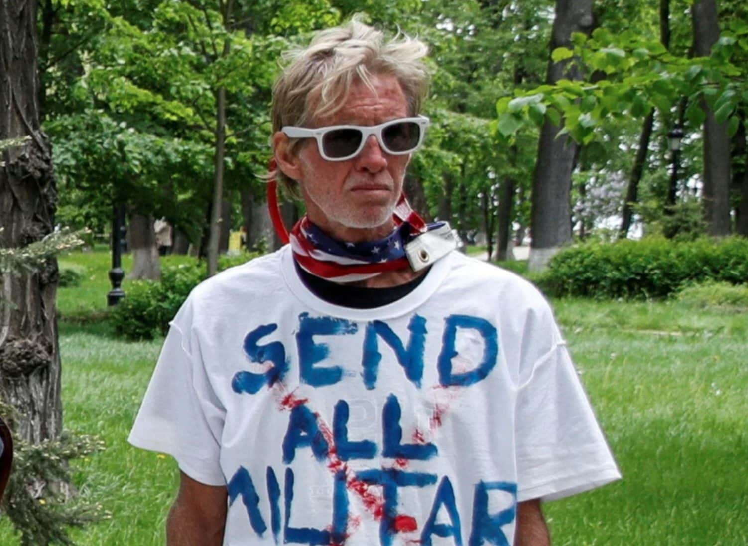 Tentò di uccidere Donald Trump su un campo da golf nel 2024, Ryan Routh condannato all'ergastolo