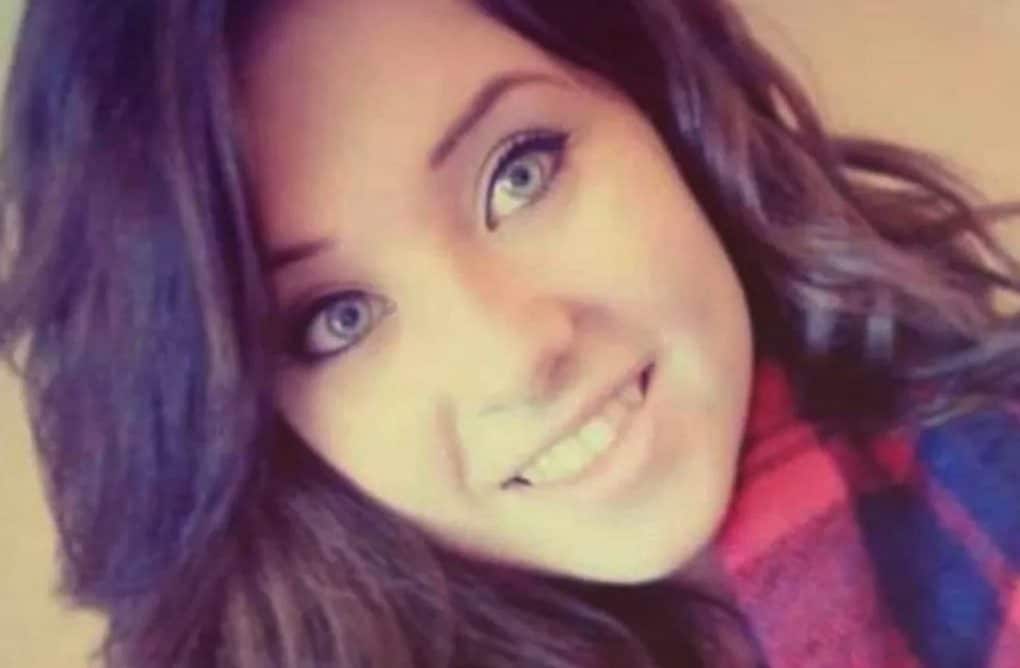 Charlotte muore in casa a 23 anni ma nessuno se ne accorge per un anno, ultimi contatti con ChatGpt: “Aiutami”