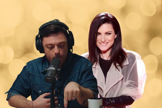 Tiziano Ferro si commuove per Laura Pausini: "Mi ha aiutato in Sud America. Le ho nascosto i Grammy, avevo vergogna"