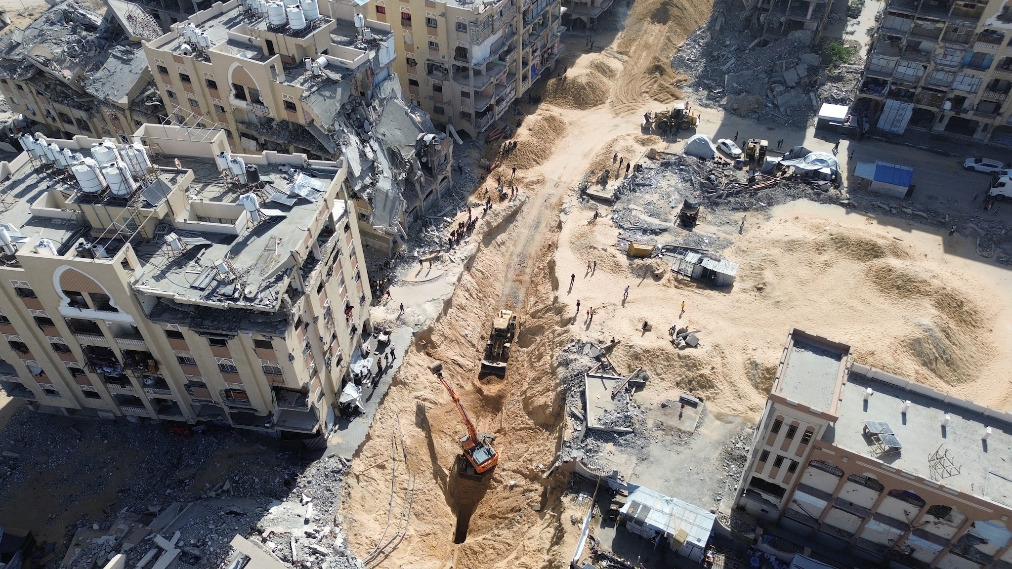 Gaza, MSF denuncia: "Aiuti insufficienti e bloccati da Israele, ospedali della Striscia senza elettricità"