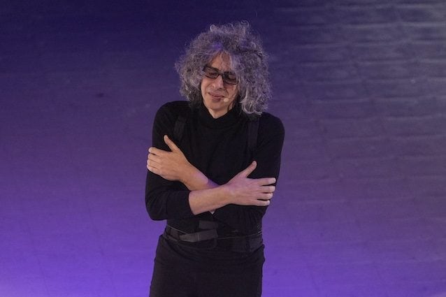 Giovanni Allevi: "Racconto il mieloma in un film dedicato a mia sorella Stella, morta poco dopo la diagnosi"