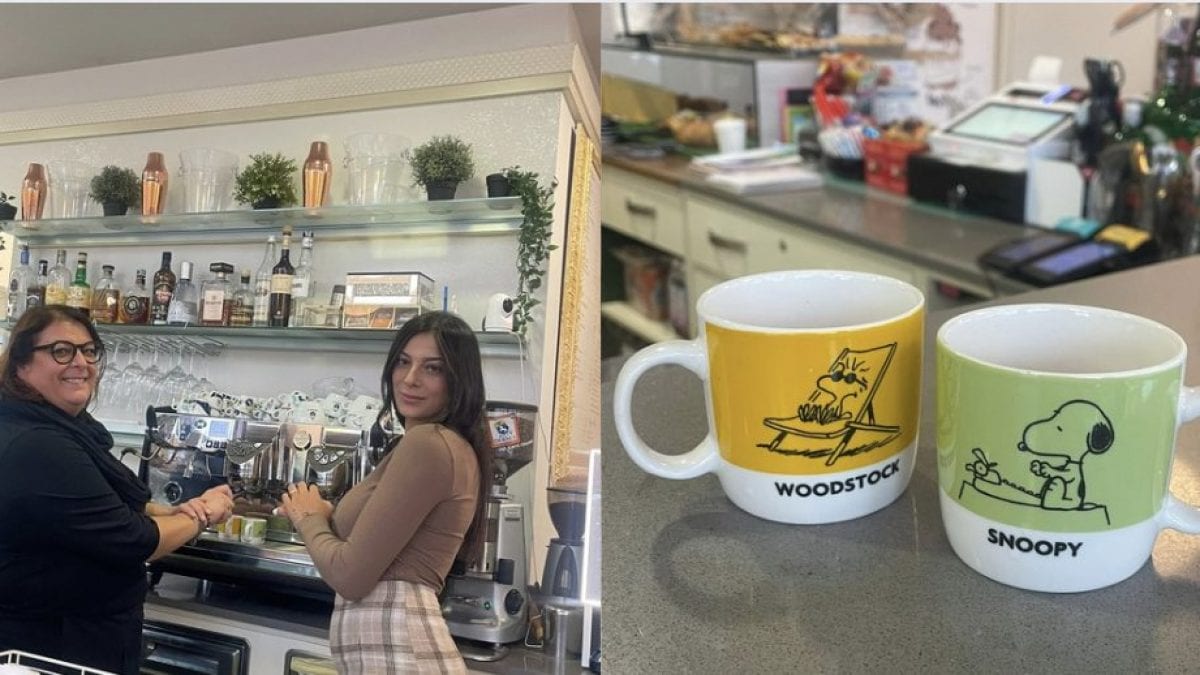 A sinistra la titolare Lina Oldrati mentre prepara il caffè con le tazzine dei clienti portate da casa