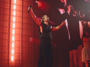 Mengoni-via-Comunicato-Stampa-300x225.jpg