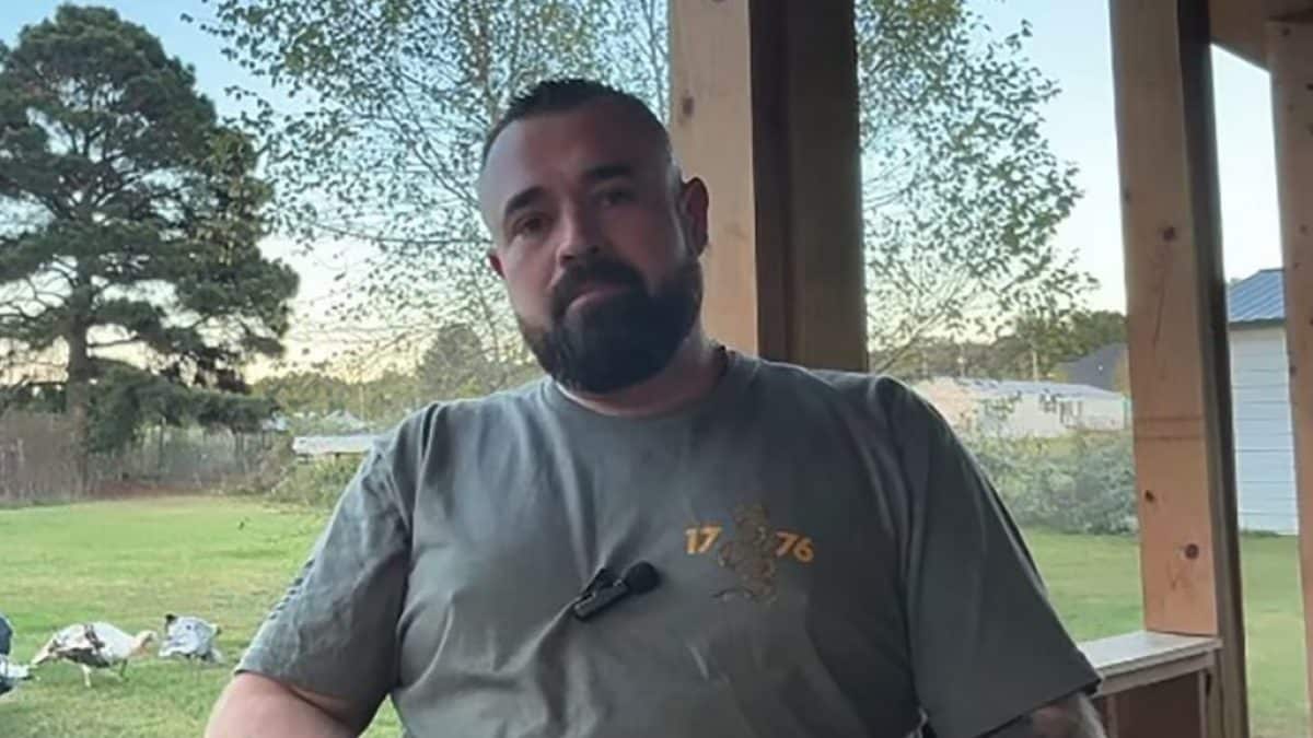 Aaron Spencer annuncia la sua candidatura a sceriffo