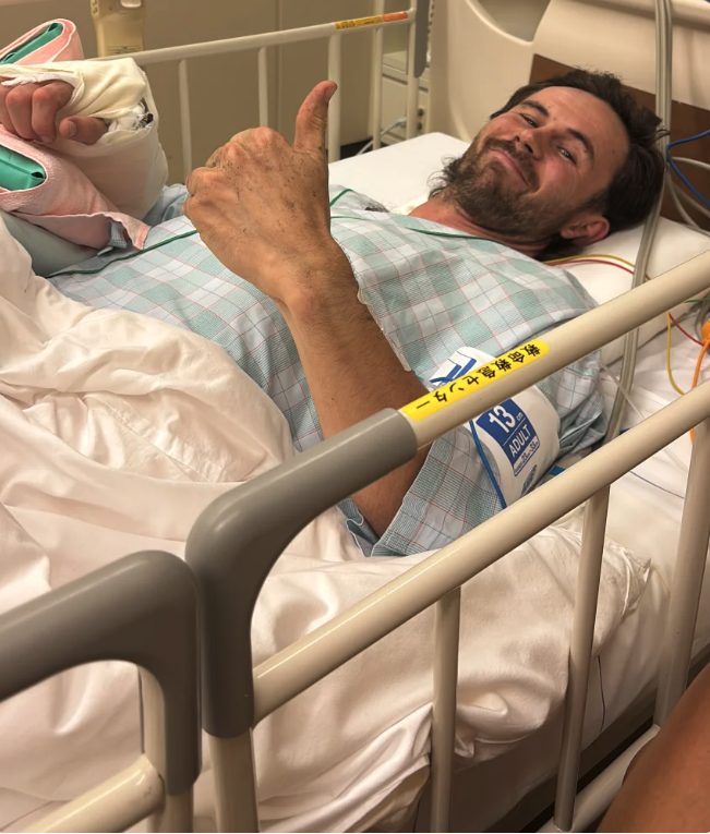 Billy Halloran nel letto d’ospedale dopo l’aggressione