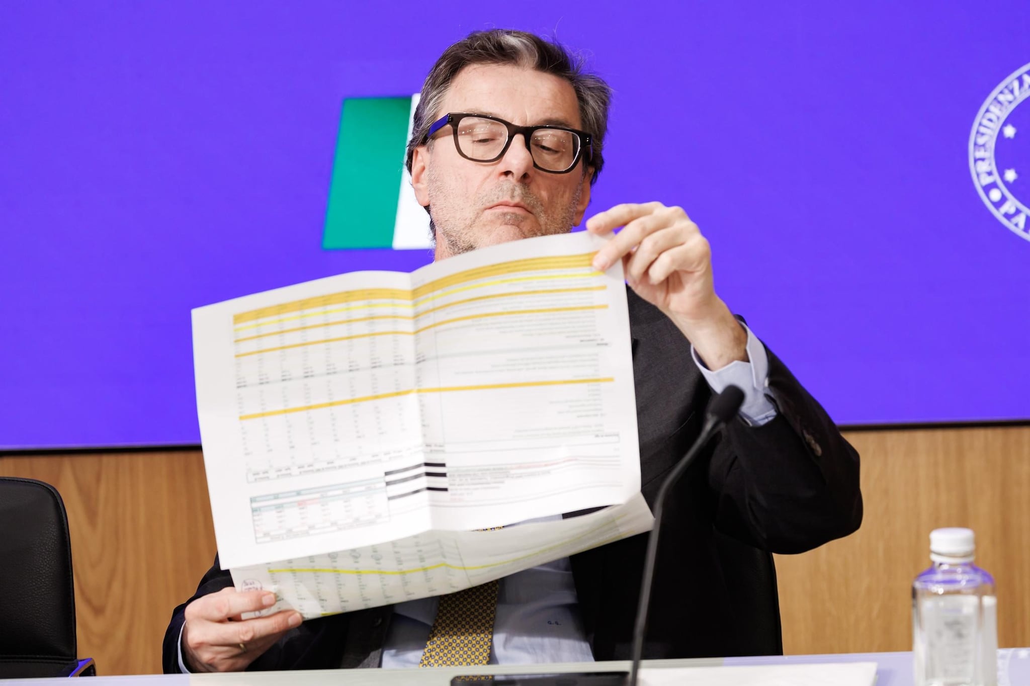 Taglio Irpef in Manovra 2026, la tabella delle simulazioni: quanto si guadagna in base al reddito