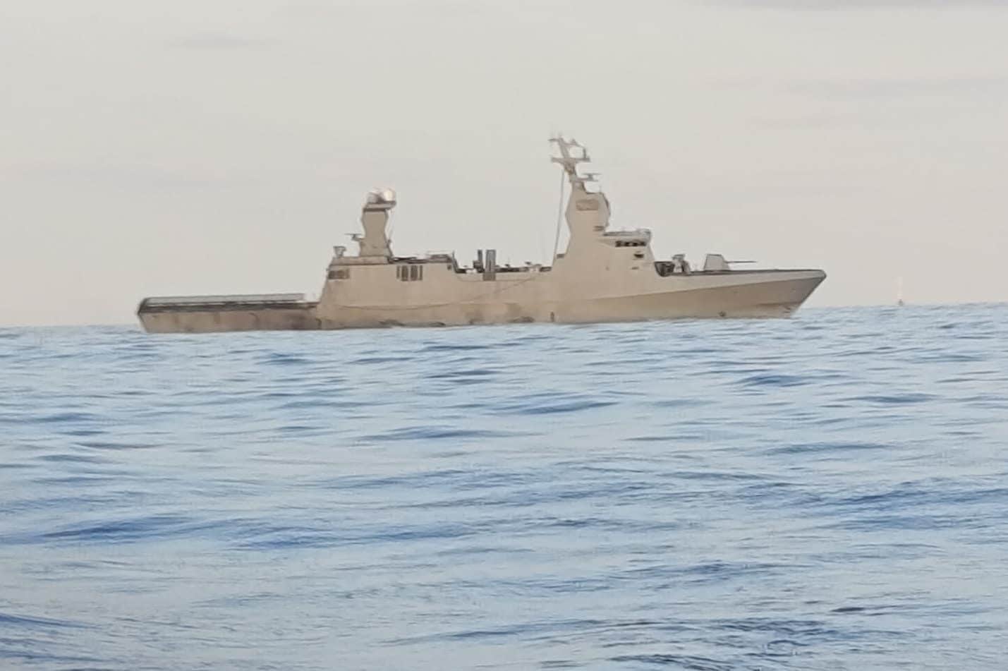 La nave della Marina militare israeliana che ha intimato il cambio rotta alla Karma