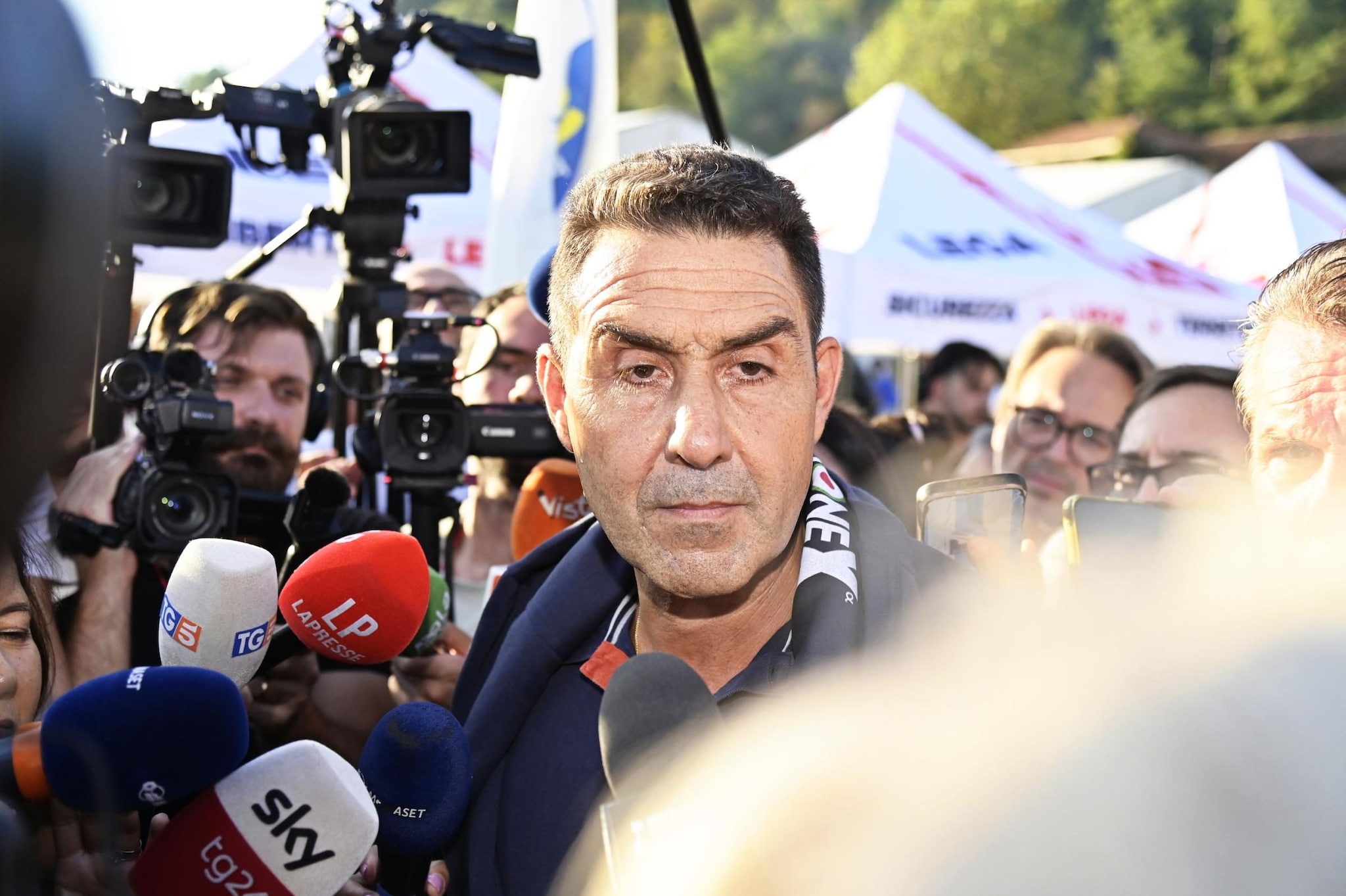 Vannacci manda in crisi la Lega in Toscana: il partito di Salvini crolla e cede il passo a Forza Italia