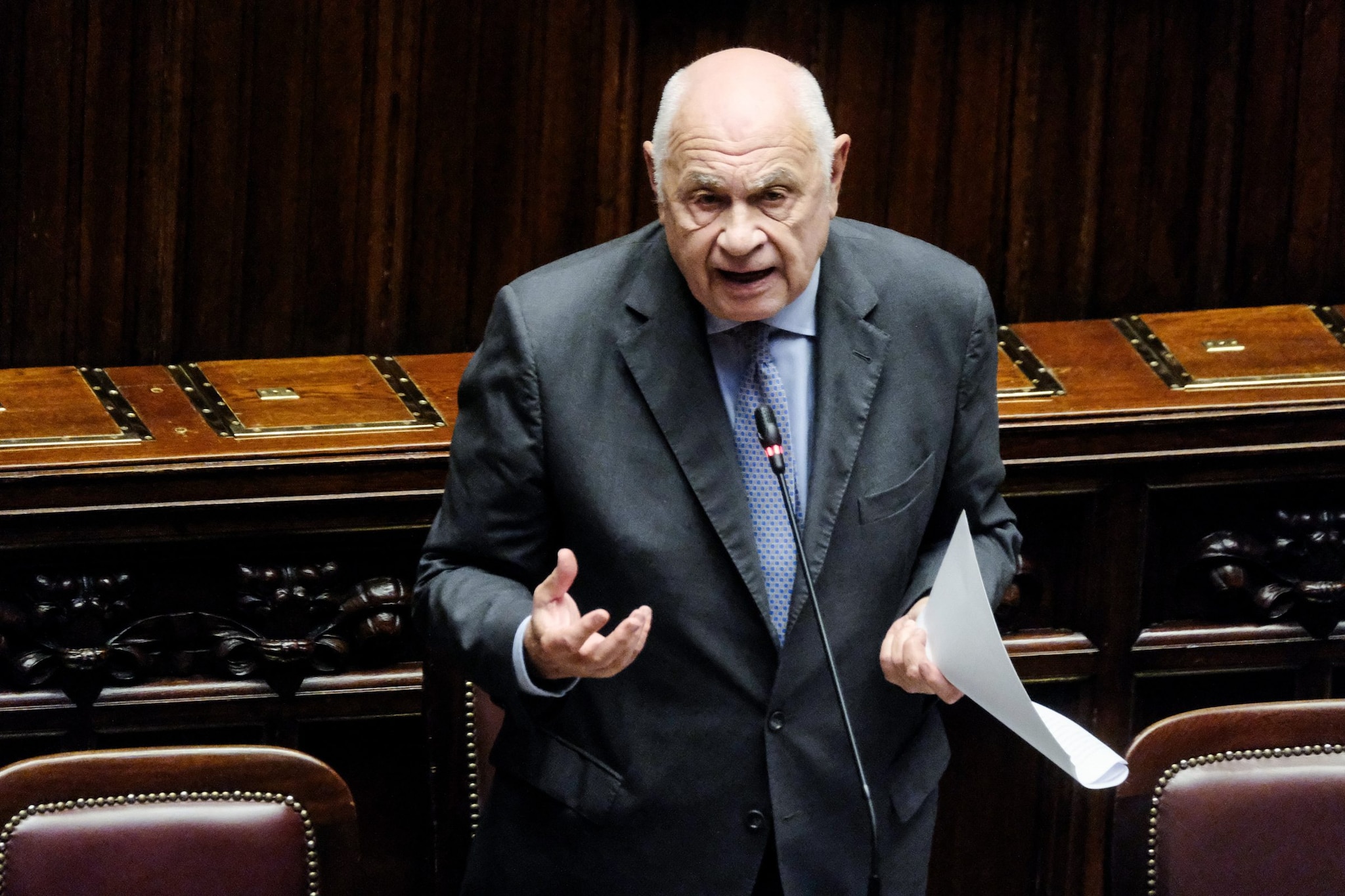 Famiglia nel bosco, Nordio: "Se ci sono state violazioni, interverrà il ministero". Lega: "Stato pensi ai rom che picchiano figli"