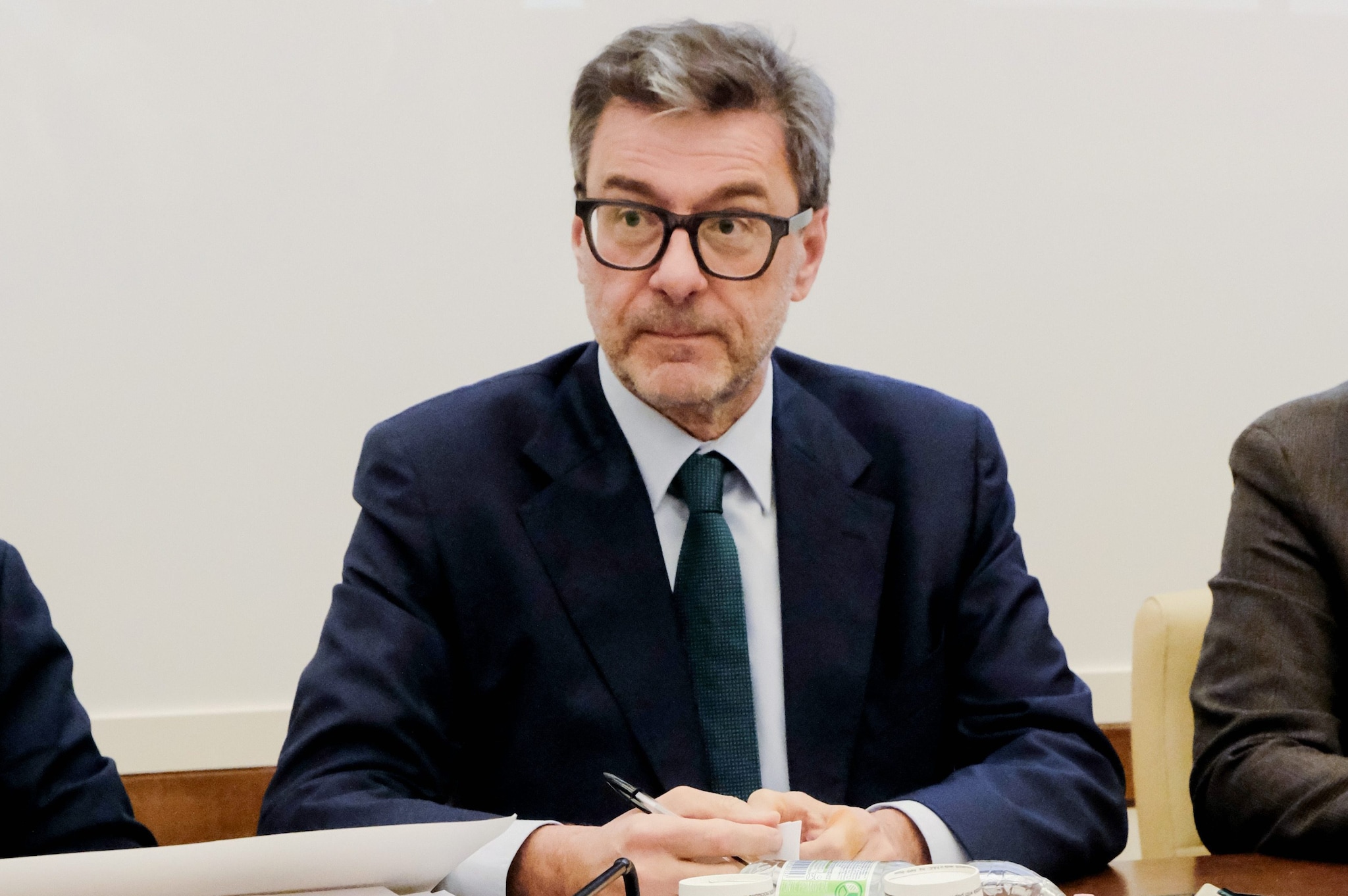 Giorgetti frena la Lega: "Allargare la rottamazione fiscale? Voglio vedere dove trovano i soldi"